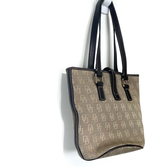 Dooney And Bourke Brown Leather Signature Jacquard Hobo Shoulder Logo - Picture 2 of 16